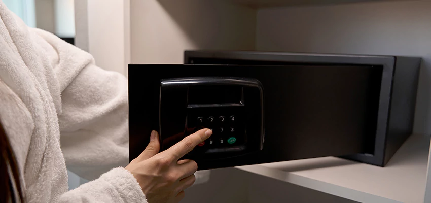 Safe Unlocking Service Company in Piedmont, California