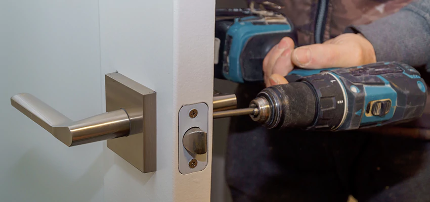 Broken Door Handle Lock Repair in Piedmont, California