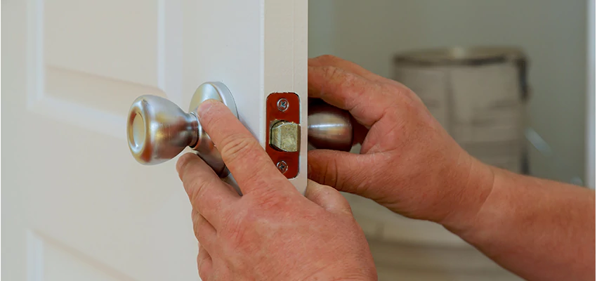 AAA Locksmiths For lock Replacement in Piedmont, California